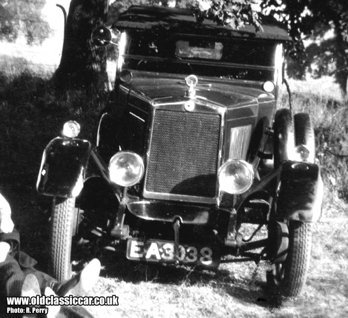 Morris Cowley tourer from 1927