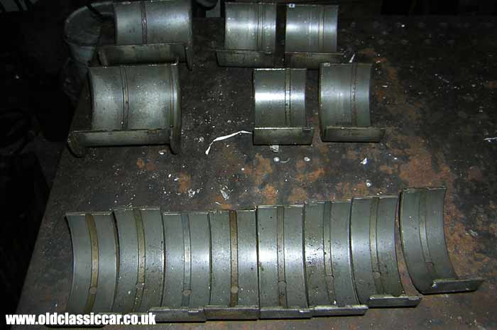 Main engine bearings