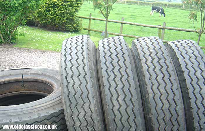 Dunlop truck tyres