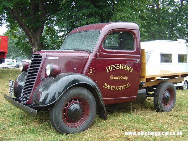 Photograph of the Ford Thames E83W on display at Astle Park in Cheshire.