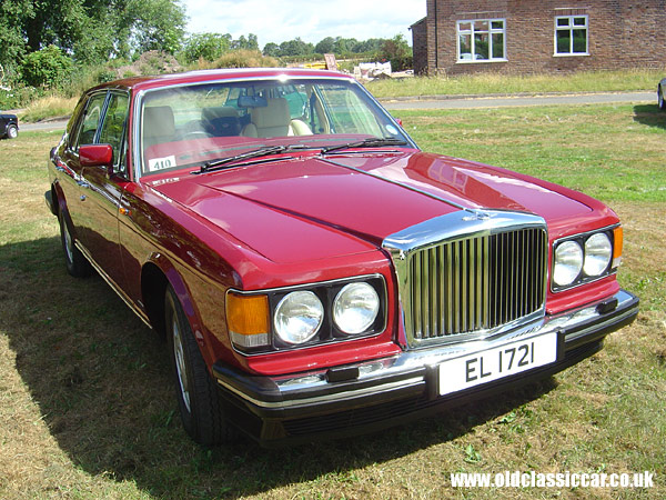 Photograph of a classic Bentley Mulsanne S