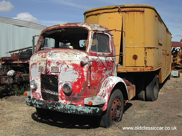 artic built by Commer