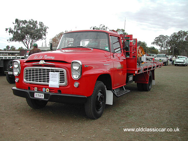 flatbed built by International