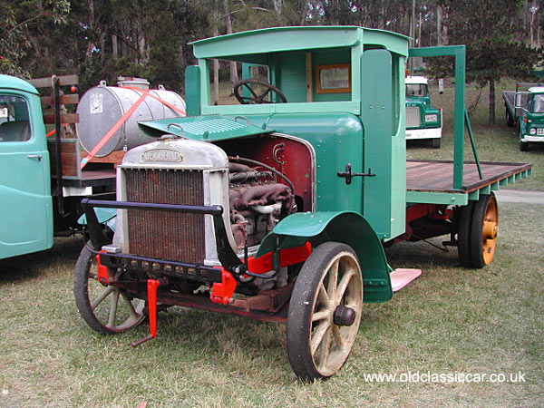 flatbed built by Leyland