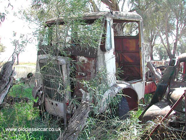 lorry built by Leyland