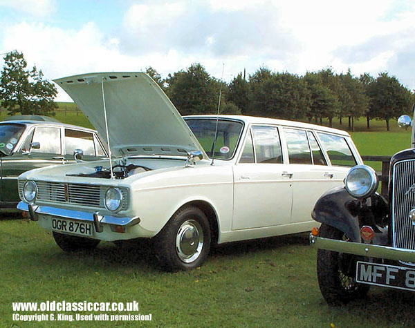 Hillman Minx estate picture.