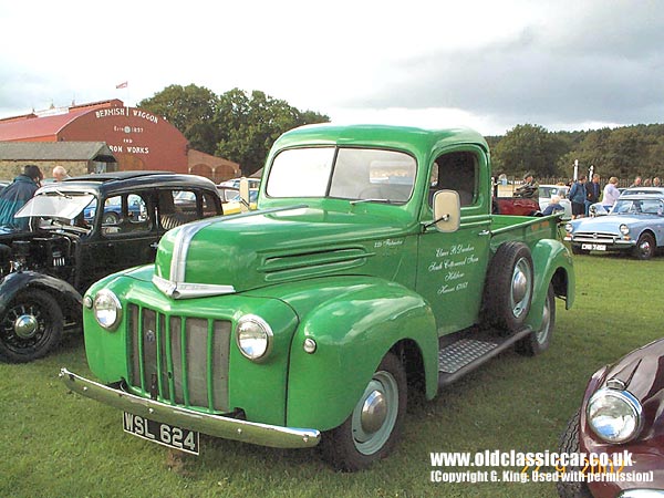Ford V8 Pickup picture.