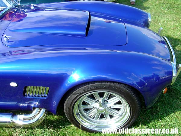 Old AC Cobra replica at oldclassiccar.