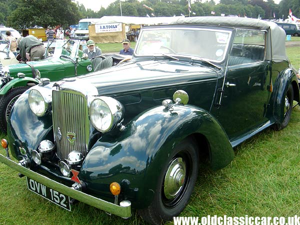 Pictures of Alvises and other classic vehicles