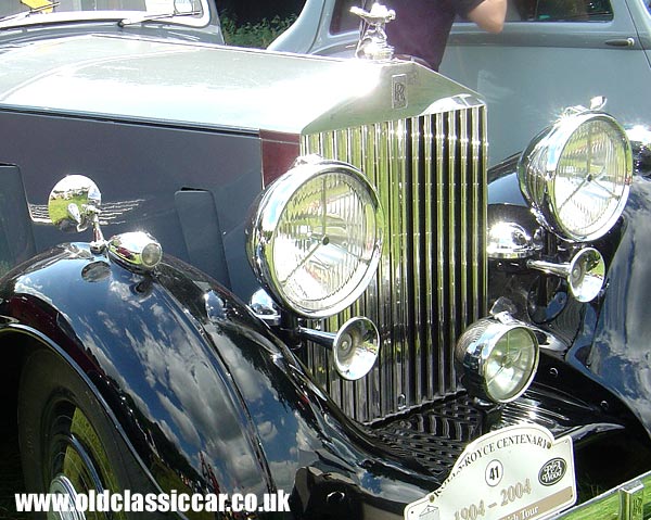 Old Rolls-Royce 25/30 at oldclassiccar.
