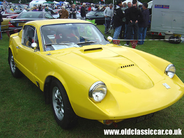 Old SAAB Sonett at oldclassiccar.