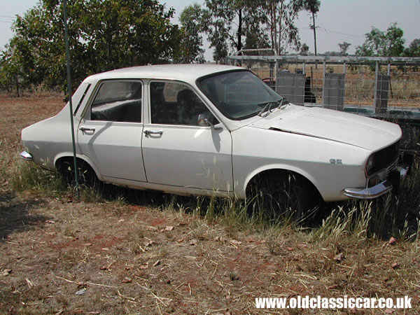 Photo of Renault 12 at oldclassiccar.
