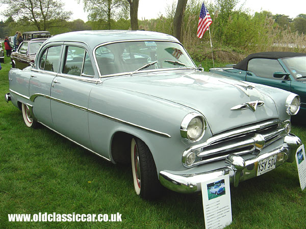 Photo of Dodge V Eight sedan at oldclassiccar.