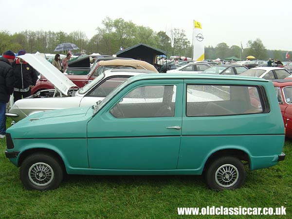 Photo of Reliant Kitten at oldclassiccar.