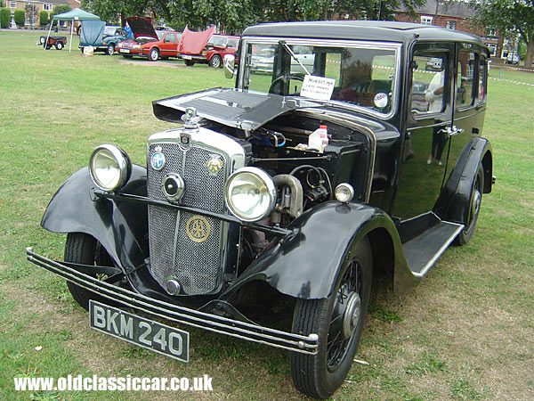 Photo of Morris  10/4 at oldclassiccar.