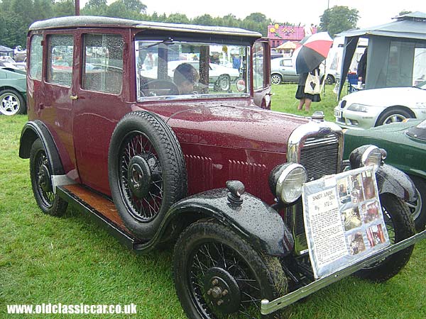 Photo of Singer Junior at oldclassiccar.