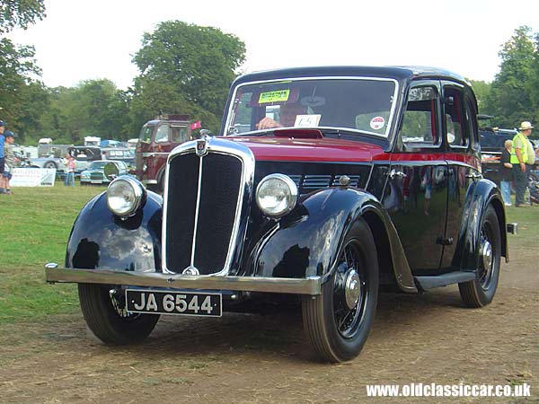 Photo of Morris 10 at oldclassiccar.