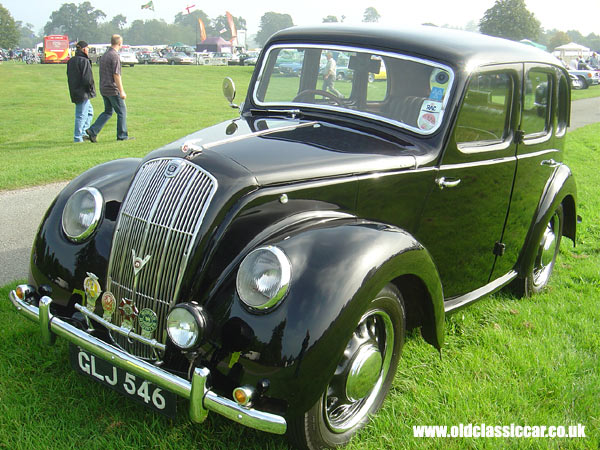 Morris 8 Series E seen at Cholmondeley Castle show in 2005.