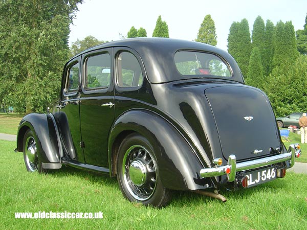 Morris 8 Series E seen at Cholmondeley Castle show in 2005.