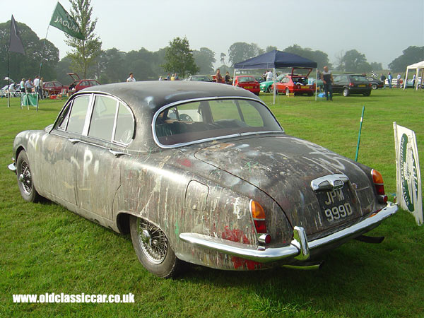 Jaguar S Type seen at Cholmondeley Castle show in 2005.