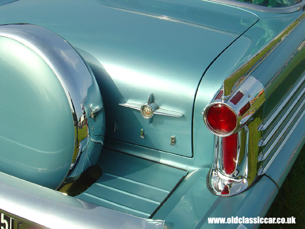 Oldsmobile 88 seen at Cholmondeley Castle show in 2005.