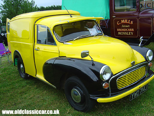 Austin 6cwt van photograph.