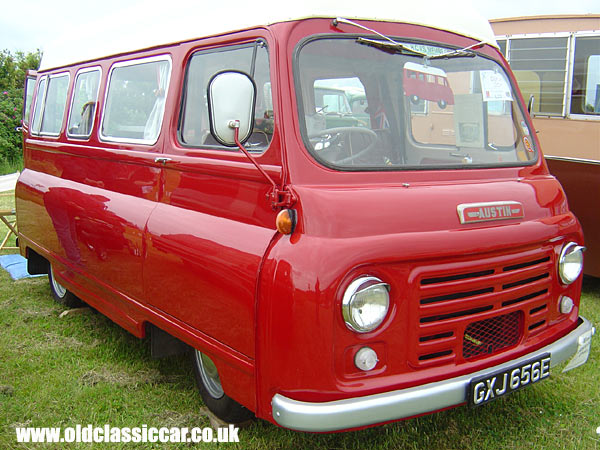 Austin J2 Camper photograph.