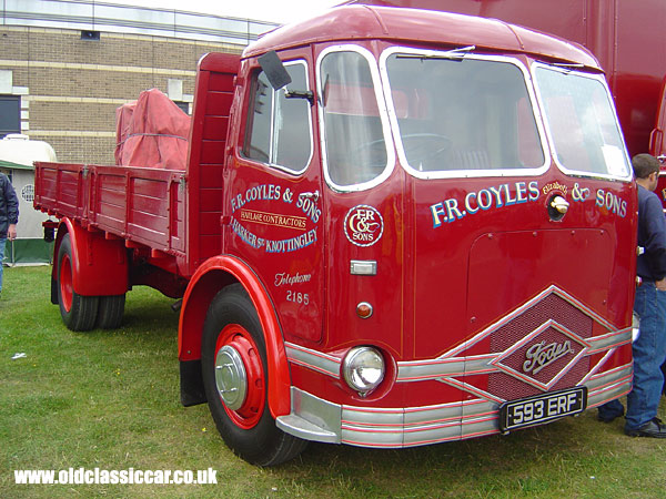 Foden Dropside lorry photograph.