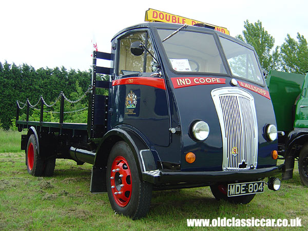 Morris Commercial Flatbed photograph.