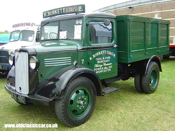 Bedford WTH Tipper photograph.