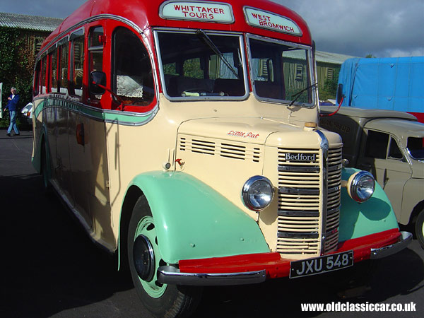 Bedford OB seen in Worcs.