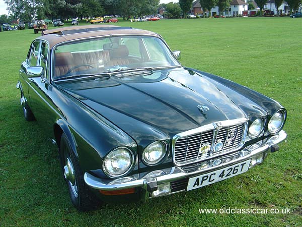 Classic Jaguar XJ6 Series II