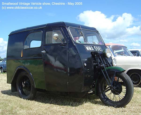 3 wheel van from Reliant