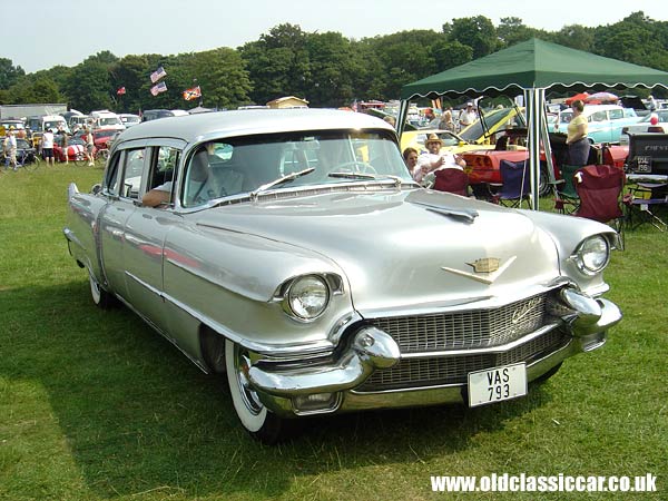 Antique Cadillac 4dr sedan photo.