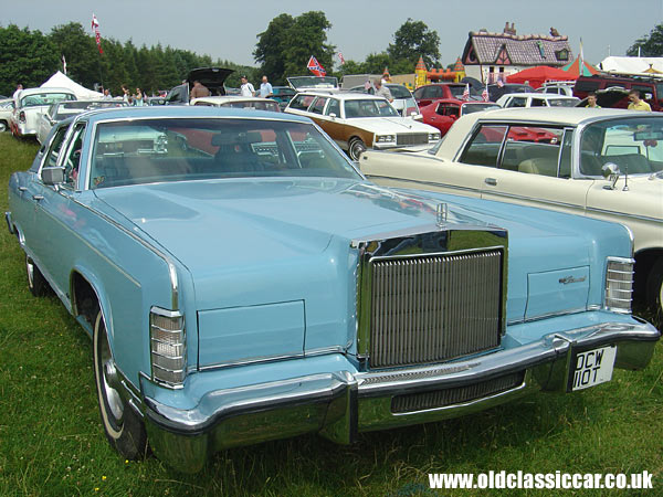 Antique Lincoln Continental photo.