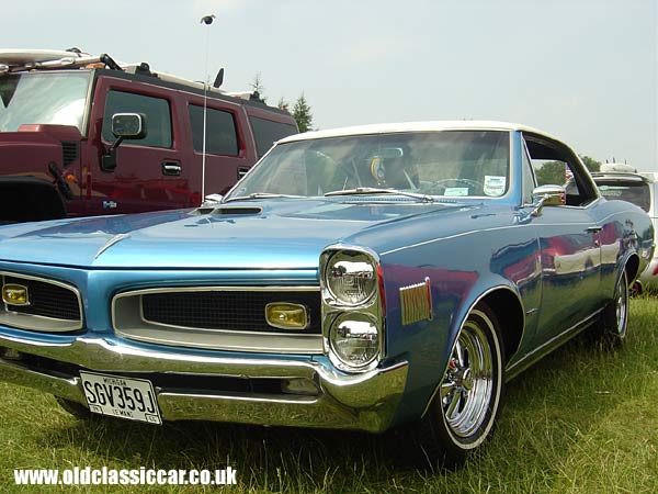 Antique Pontiac Le Mans photo.