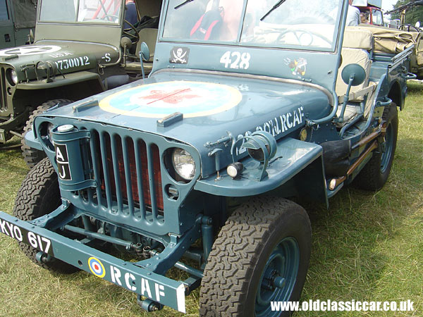 Antique Jeep 4x4 photo.