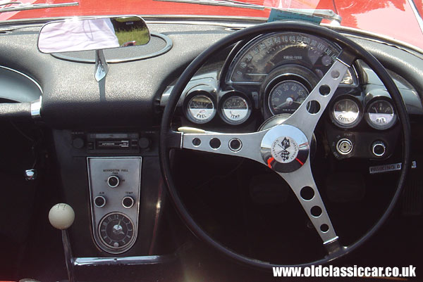 Antique Chevrolet Corvette photo.