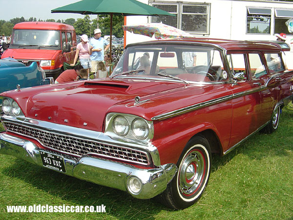 Antique Ford Ranchwagon photo.