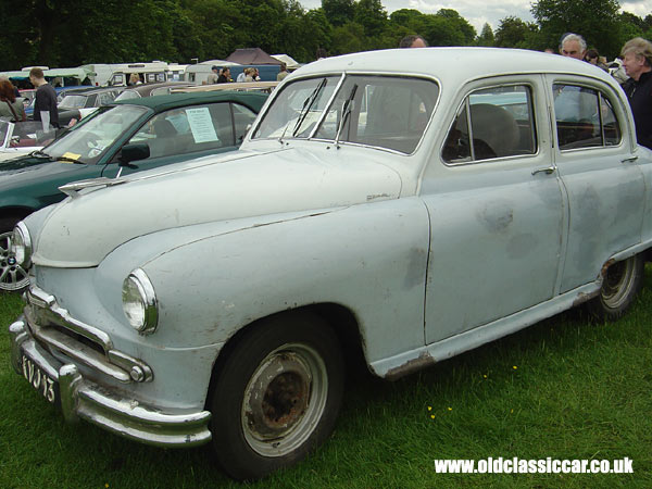 Standard Vanguard Phase 2 that I saw at Tatton in June 05.
