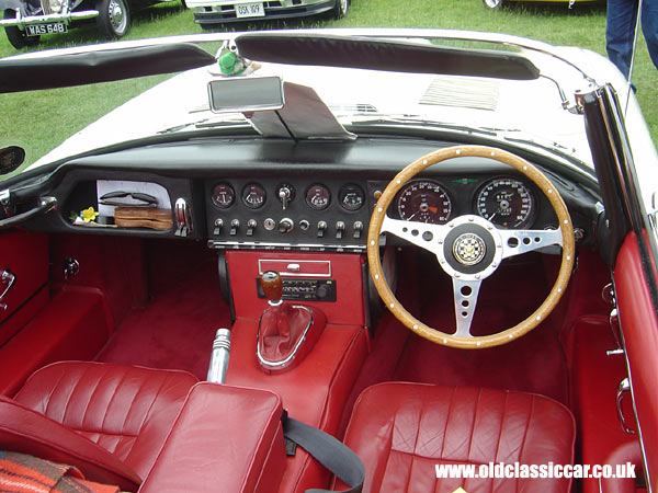 Jaguar E-Type that I saw at Tatton in June 05.