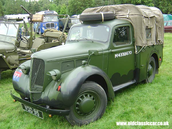 Hillman Tilly that I saw at Tatton in June 05.