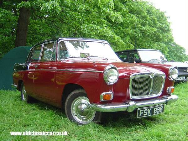 MG Magnette that I saw at Tatton in June 05.