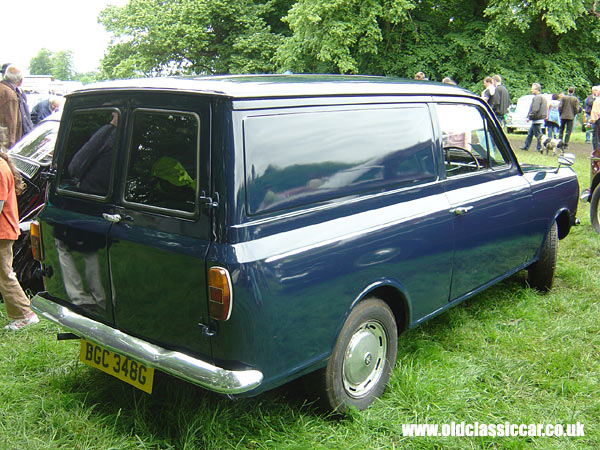 Bedford HA that I saw at Tatton in June 05.