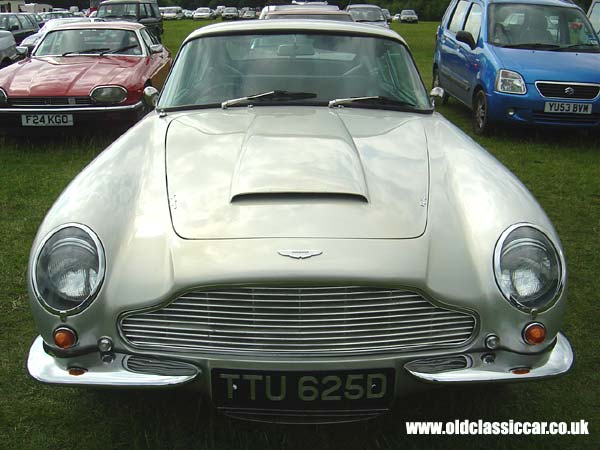 Aston Martin DB6 that I saw at Tatton in June 05.