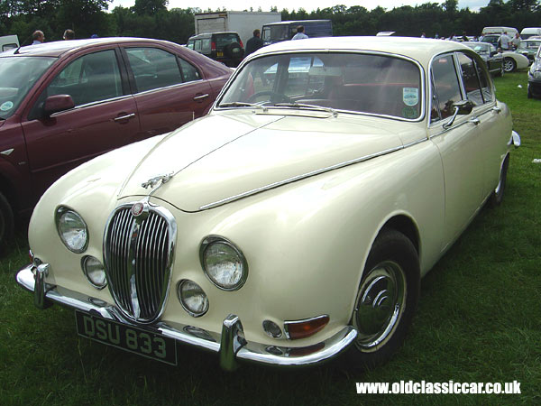 Jaguar S-Type that I saw at Tatton in June 05.