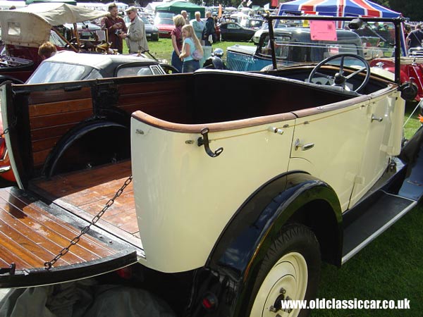 Renault Tourer pickup pic.