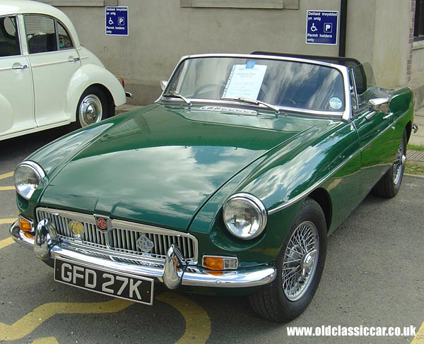 MG MGB Roadster photo