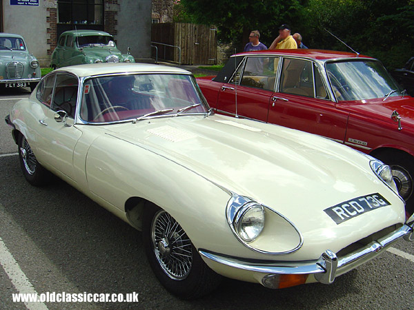 Photographs of Jaguars, E-Type S2s and other old vehicles in Wales