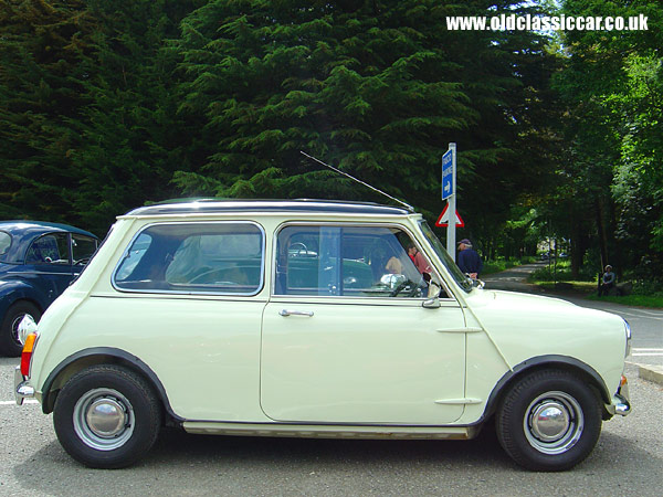 Austin Mini Cooper Mk2 photo